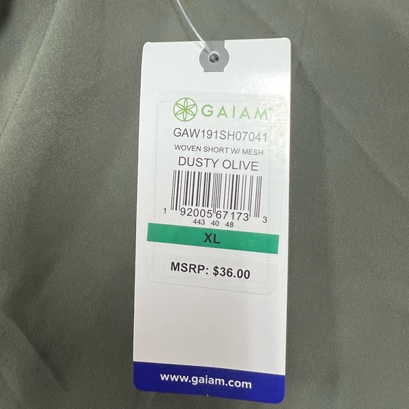 Gaiam Women's Warrior Yoga Short Bike & Running Activewear Shorts Green Size XL - Picture 8 of 9